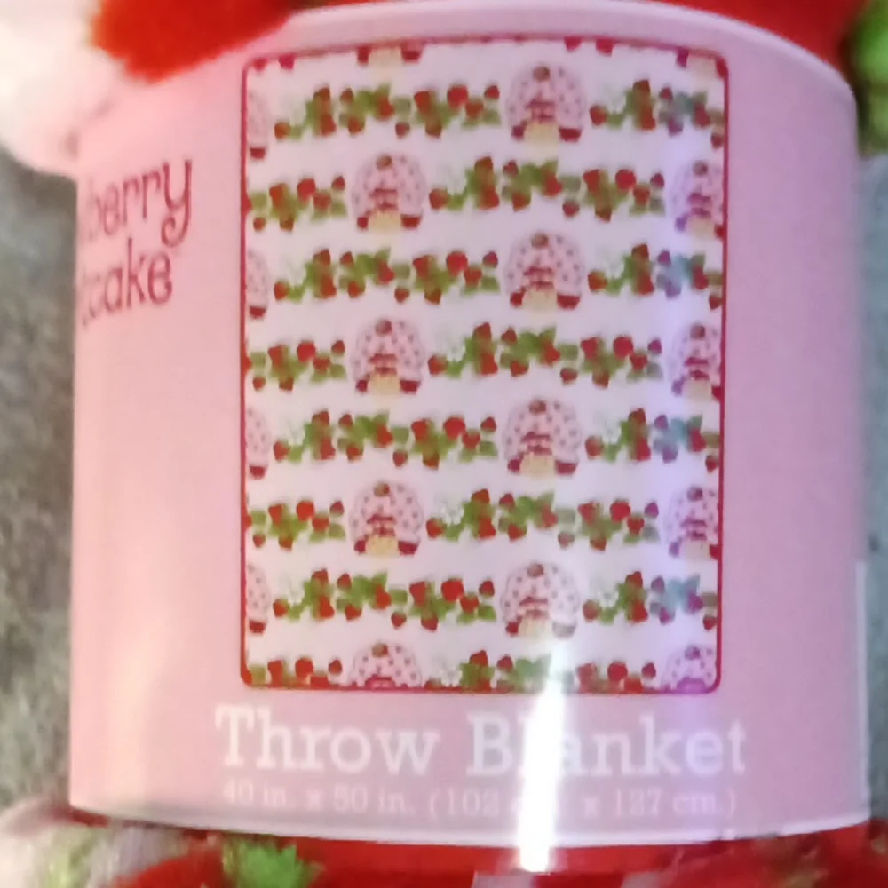 Strawberry Shortcake Throw Blanket 🍓🍓